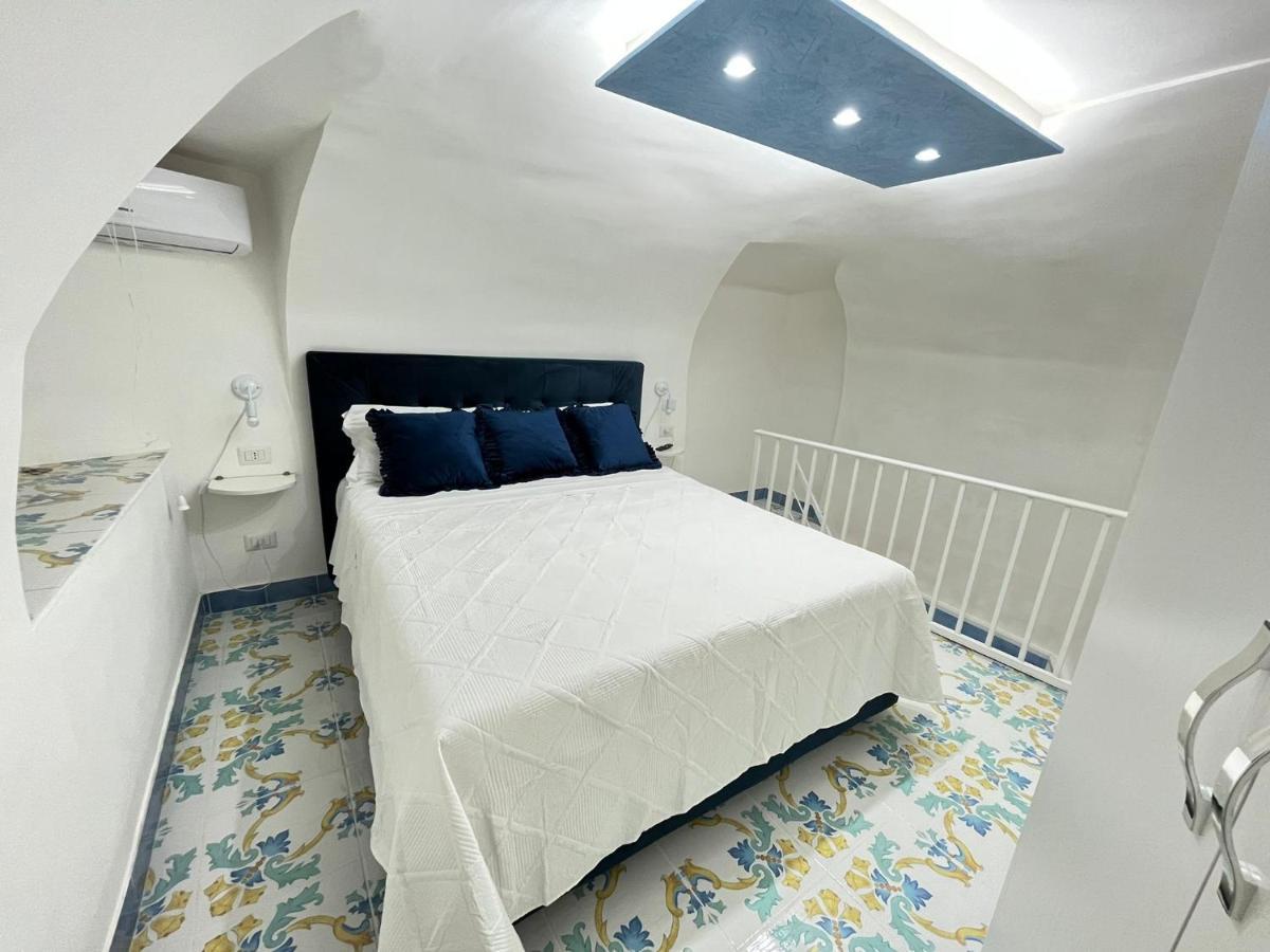 Domus Myosotis Apartment Napoli Exterior photo